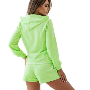 2025 nouveau Offre Spéciale personnalisé femmes velours survêtement ensembles courts sweat à capuche zippé quantité minimale de commande bas Logo personnalisé double ensembles courts pour les femmes - Product Image 1