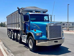 รถบรรทุกหนักสีน้ำเงินมือสอง 6x4 หัวลากดีเซล สำหรับงานขนส่งเชิงพาณิชย์ พวงมาลัยซ้าย - Product Image 5