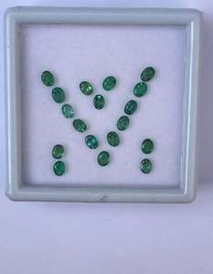 Gema de Esmeralda Natural de Alta Calidad, Piedra Preciosa Verde de 2.70 CTS 3x4, Piedra Suelta para Diseño de Joyería Personalizada - Product Image 5