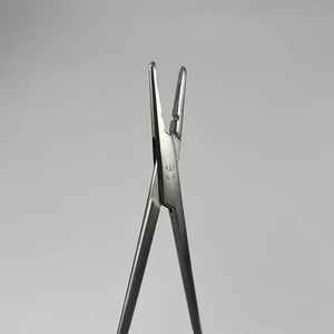 Porte-aiguille Pince chirurgicale en carbure de tungstène en acier inoxydable de haute qualité 15cm Porte-aiguilles réutilisables - Product Image 3