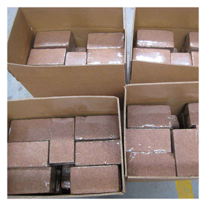 Blocs de tourbe de coco naturelle pour l'agriculture et l'aménagement paysager, légers, faciles à stocker et améliorent la structure du sol - Product Image 3