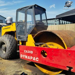 Compacteur vibrant à tambour unique Dynapac CA30D d'occasion, poids de travail 13 tonnes, marque suédoise originale, compacteur de taille moyenne - Product Image 2