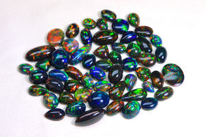 Atractivo Ópalo Negro Etíope, Piedra Preciosa Brillante con Destellos Arcoíris, Ópalo Negro Suelto, Pulido y Liso, Regalo para Ella - Product Image 4