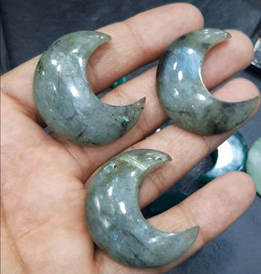 Piedra preciosa tallada a mano tamaño 25To30MM forma de media luna ónix rojo tallado piedra suelta Natural uso para hacer joyería - Product Image 4