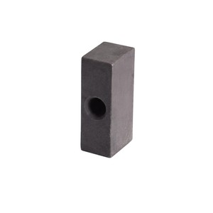 R113972 Bloc de blocage d'engrenage MFWD d'origine John Deere pour tracteur série 5000, 1 kg, 10x7x7 cm - Product Image 1