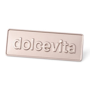 Placas de identificación de Metal de estilo moderno personalizadas, etiquetas profesionales de aluminio y latón en relieve personalizadas, duraderas para logotipos de muebles - Product Image 6