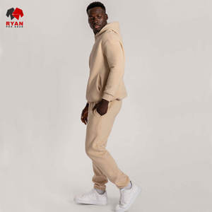 Survêtement sur mesure pour homme avec fermeture éclair, col à capuche et logo personnalisé, design ODM, prix de gros - Product Image 1