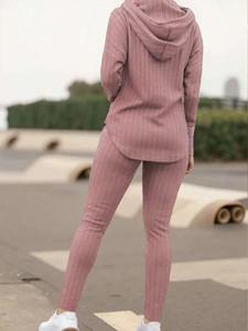 Ensemble de survêtement décontracté moderne pour femmes, vêtements de sport, style streetwear, pour l'entraînement, le fitness et le quotidien - Product Image 6