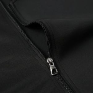 แจ็คเก็ตบอมเบอร์กันลมแบบซอฟต์เชลล์คุณภาพสูง สไตล์เท่ห์สำหรับผู้ชาย ขายส่งตามเทรนด์ยอดนิยม แจ็คเก็ตนักขี่มอเตอร์ไซค์ - Product Image 5