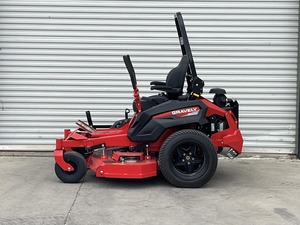 Livraison rapide - Tondeuse à gazon Gravely PROTURN 660 Zero Turn 4 temps - Qualité supérieure - Performances fiables - Product Image 5