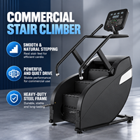 Appareil de fitness cardio BN Commercial Gym, modèle Black Curved Body Silver Decor, avec panneau numérique, vitesse réglable, simulateur d'escalade Stepmill