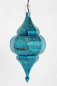 โคมไฟแขวนสไตล์โมร็อกโกโลหะทำด้วยมือที่ไม่เหมือนใครพร้อมลวดลายเรขาคณิตที่สวยงามสำหรับการแสดงแสงที่ชวนให้หลงใหล - Product Image 6