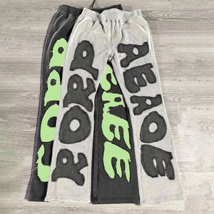 Pantalones de chándal acampanados con lavado ácido de alta calidad para hombre, pantalones para correr con parche bordado desgastado, logotipo personalizado apilado para invierno - Product Image 1