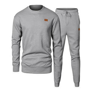 ชุดวอร์มกันลมมีฮู้ดสำหรับผู้ชายชุดวิ่งออกกำลังกายผ้าไนลอนทอสีทึบด้านหน้าสำหรับฤดูหนาว - Product Image 1