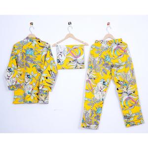 Ensemble de pyjama pour femmes, imprimé numérique floral fait à la main, bouton vintage, coton, nouveau design, pour vêtements de nuit - Product Image 2