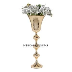 Vase trompette poli brillant de finition de couleur argentée de qualité supérieure avec poignées plaquées or fournitures de décoration de mariage - Product Image 6