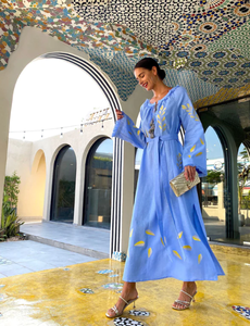 Personalización de fábrica Vestido bordado ucraniano negro Vestido largo tradicional gitano Diseño bordado a mano Traer con negro - Product Image 3