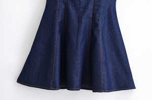 Vestido formal moderno para mujer Vestido con cuello Halter de cintura alta y diseño superior para mujer con precio al por mayor - Product Image 5