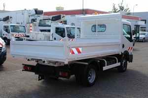 รถบรรทุกนิสสัน-แค็บสตาร์ ปี 2012 รุ่น 35.11 แบบเทท้าย 4 ที่นั่ง รับน้ำหนัก 1400 กก. เครื่องยนต์ดีเซล มาตรฐานไอเสียยูโร 6 - Product Image 4