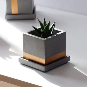 Petite jardinière en acier galvanisé à décor de jardin en métal pour fleurs et décoration d'extérieur Vente en gros - Product Image 1