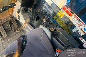 Excavatrice sur chenilles d'occasion de haute qualité pour 390 390FL avec une puissance de creusement élevée, moteur, pompe et boîte de vitesses - Product Image 6