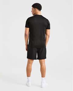 T-shirts d'entraînement de gymnastique personnalisés de haute qualité pour hommes T-shirts confortables et parfaits Respirants Fabriqué au Pakistan - Product Image 3