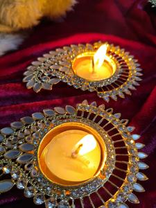 Portavelas Indio de Lujo con Trabajo Kundan, Diya Decorativa para Diwali, Bodas y Decoración Festiva del Hogar, Regalo Perfecto para Diwali - Product Image 5