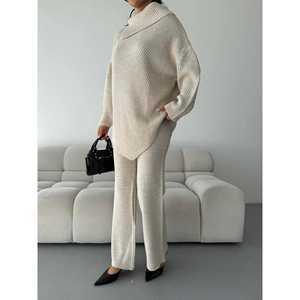 Conjunto de Suéter de Punto con Cuello de Letras para Mujer, Colección 1555 - Product Image 2