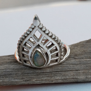 Anillo de piedras preciosas de labradorita al por mayor de Plata de Ley 925 hecho a mano indio para niñas y mujeres para cumpleaños y bodas - Product Image 3