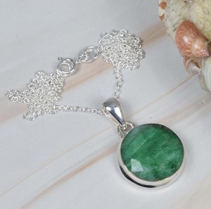 อัญมณีสีเขียวมรกตทรงกลม925จี้เงินสเตอร์ลิงของขวัญแต่งงานที่สมบูรณ์แบบสำหรับความรักกับ925เครื่องประดับประทับ - Product Image 4
