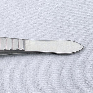 Pinzas de Tejido Manuales de Marca Privada Hechas a Medida, de Alta Calidad y Peso Ligero para Cirugía General, de Enved Enterprises - Product Image 6