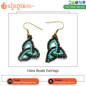 Suministro al por mayor de elegantes pendientes colgantes de moda para mujer hechos a mano con elegantes cuentas de vidrio para compradores globales - Product Image 2