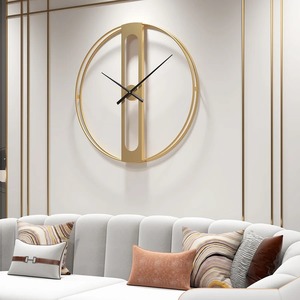 Grande horloge murale de luxe en métal doré, horloge suspendue surdimensionnée de créateur de capsule moderne pour le salon, la chambre à coucher et les cadeaux - Product Image 5
