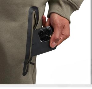 Survêtements à capuche en polyester/coton de la meilleure qualité pour hommes, motif doublé brodé, impression bouffante, style de rue pour la saison d'automne - Product Image 6