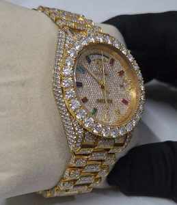 Reloj de Hip-Hop con Diamantes de Arcoíris, Movimiento de Cuarzo, Cristal de Alta Calidad, Acero Inoxidable con Incrustaciones de Moissanita Hechas a Mano - Product Image 3