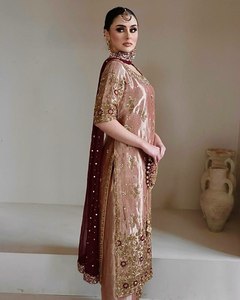 Tất cả trên đa đá & tán moti làm việc màu sắc tươi sáng phụ nữ đặc biệt Nửa tay áo mô hình EID Bộ sưu tập vải với cộng với kích thước - Product Image 3