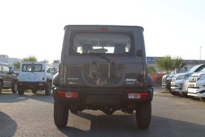 <span class=keywords><strong>รถ</strong></span>ยนต์มือสองสุดหรูราคาประหยัด SUZUKIJIMNY 1.5L SUV 3 <span class=keywords><strong>ประตู</strong></span> ปี 2023 สีเทา พร้อมส่งทั่วโลก - Product Image 5