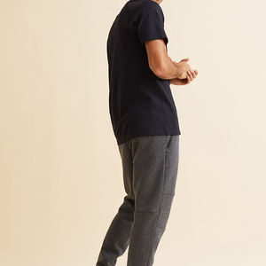 กางเกงวอร์มเข้ารูปแบบมีกระเป๋า - Product Image 4