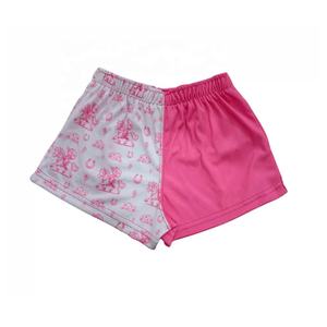 Shorts de football personnalisés 100% polyester à motifs floraux sublimés avec poches, écologiques et respirants - Product Image 6