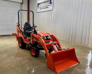 Mini tracteurs 4x4 25 CV Kubota B25D série BX23 à quatre roues motrices, économiques, avec roulement, moteur, pompe et boîte de vitesses inclus - Product Image 1