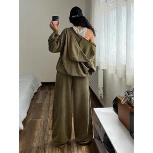 Custom Women's <b>Zip</b> <b>Up</b> <b>Hoodie</b> and Wide Leg Pants Tracksuit Premium <b>Fleece</b> Lounge Set Trackstar OEM Private Label - Product Image 6