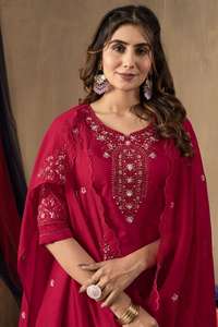 Tendance Vêtements Ethniques Dernière Soie Romaine Avec Multi Fil De Broderie Travail Pantalon Kurti Et Dupatta À Vendre - Product Image 5