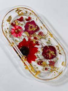 Plateau décoratif personnalisé en résine avec fleurs et en résine pour cadeaux de mariage pendaison de crémaillère et présentation de souvenirs - Product Image 6