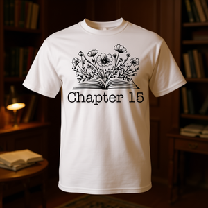 T-shirt Grafica 'Capitolo 15' per Amanti dei Libri di 15 Anni, Abbigliamento Promozionale per il 15° Compleanno - Product Image 2