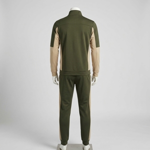 Conjunto Deportivo para Hombre en Verde Oliva, Chaqueta Deportiva con Cierre Completo, Pantalones Jogger con Franjas Laterales Beige, Ropa Deportiva para Entrenamiento, Gimnasio, Running y Fitness - Product Image 3