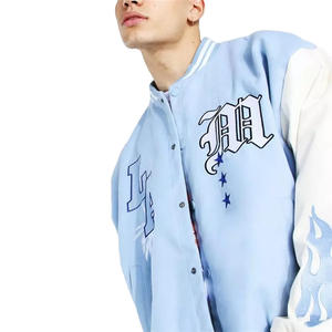 Blousons Bomber Homme Hiver Style Baseball avec Écussons Gaufrés et Lettres sur le Devant, 100% Polyester, Collection High Street, En Promotion - Product Image 2
