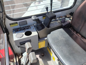 Excavadora Mini de Orugas Usada de Calidad RTS Lista para Enviar, Takeuchi TB 180 FR, Cucharón de 0.09m, Motor Takeuchi, Cabina PLC, Orugas de Goma, Ángulo Ajustable - Product Image 4