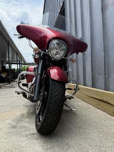 ReadyToDrive Auction Pre-owned 2014 Yamaha Stratoliner Deluxe <b>Motorcycle</b> / <b>Scooters</b> - Product Image 4