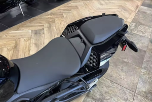 Motocicleta Deportiva B-M-W S 1000 RR Black Storm Met. En venta - Product Image 4