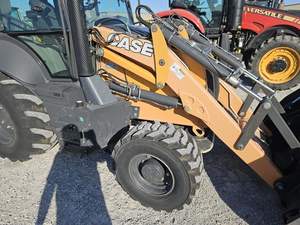 Retroexcavadora Case 580N EP Usada y Nueva con Componentes Principales en Venta: Motor, Bomba, Caja de Cambios, Maquinaria en Buen Estado y Potente - Product Image 2